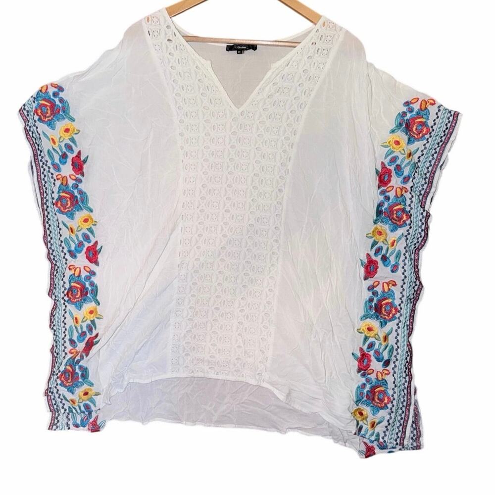 Andree by unit white blouse vneck poncho floral embroidery plus size 2X cottage